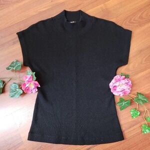 Marie St Moritz Short Sleeve Sweater